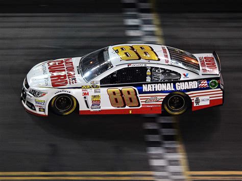 dale earnhardt jr daytona wins.